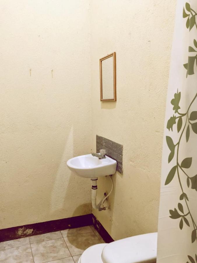 Tika' Aaj Mini-Hotel Сан-Педро-ла-Лагуна Екстер'єр фото